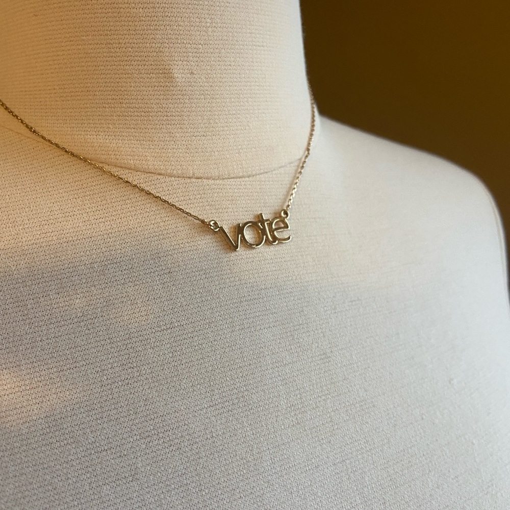 NEW VOTE Gold‎ Tone Necklace